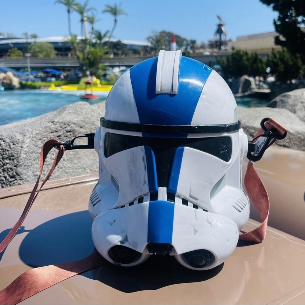 Disneyland Salvaged Clone Trooper Helmet Popcorn Bucket NEW